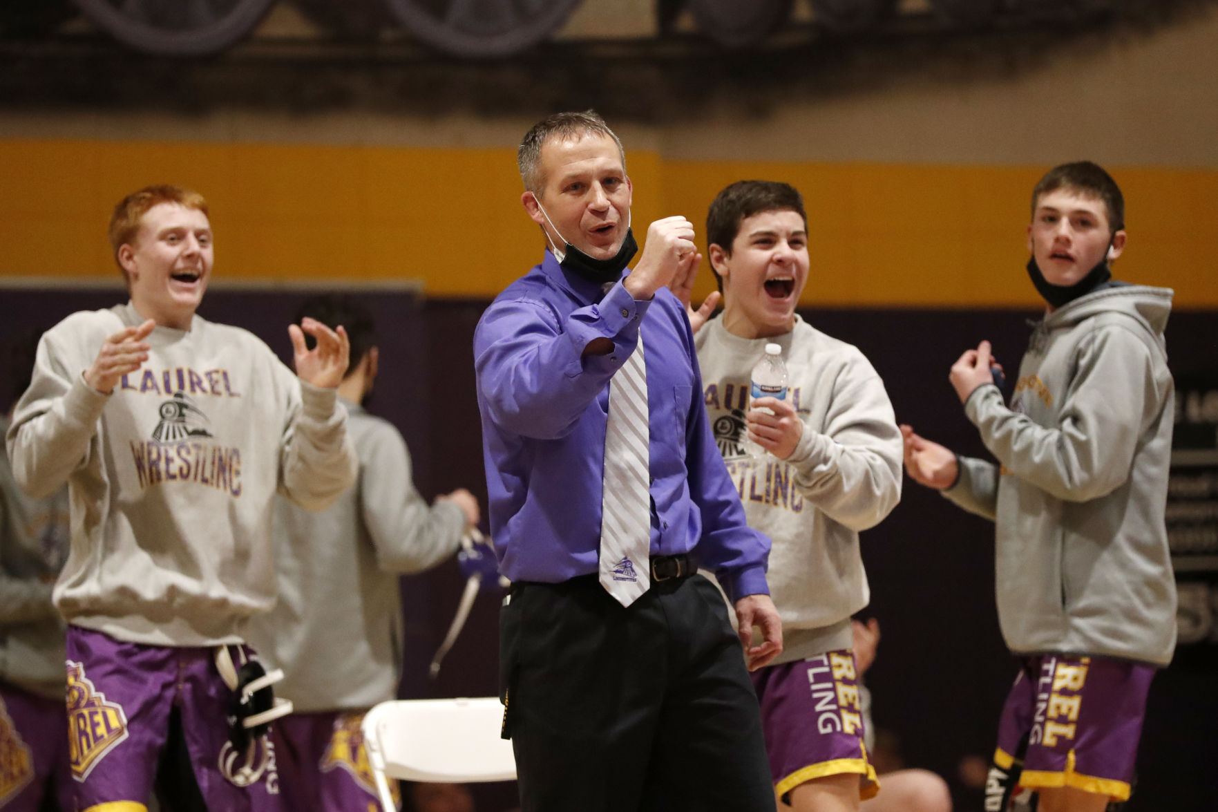 Laurel Wrestling